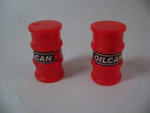 Imagen 9 de 10 de Nicohobbies 2 Tanques De 200 Lts De 23x12 Mm H0 (bol 28)