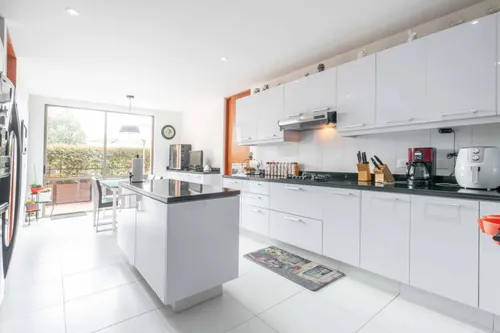 Apartamento En Venta En Colinas De Suba. Cod V6330