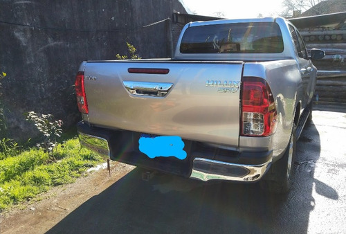 Toyota Hilux 2.8 Cd Srv Pack 177cv 4x2 2016