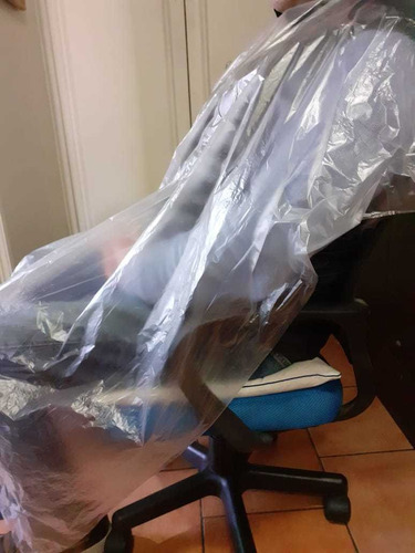 100 Capas Desechables Para Peluquería