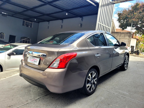 Nissan Versa Nissan Versa 1.6 16V SL FlexStart (Flex)