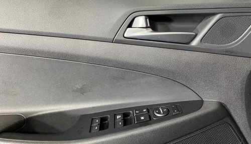 Imagen 8 de 15 de 123472 - Hyundai Tucson 2017 Con Garantía