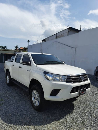 Imagen 4 de 12 de Toyota Hilux 2.7