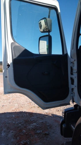 Imagen 4 de 10 de Renault 300dx