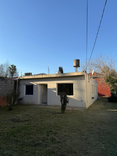 Casa De Tres Ambientes En Venta En El Rocío, Pilar - Dueño Directo - No Inmobiliarias