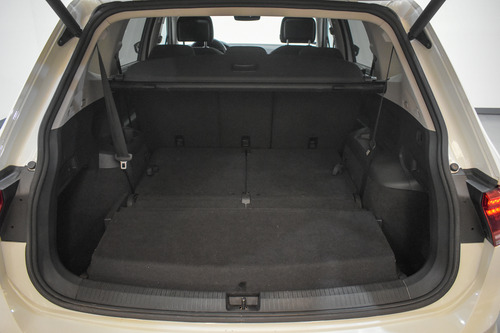 Volkswagen Tiguan Allspace 2.0 Highline Tdi 4Motion Dsg