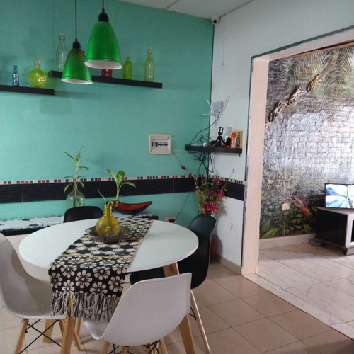 Casa En Venta 3 Amb Zona Norte