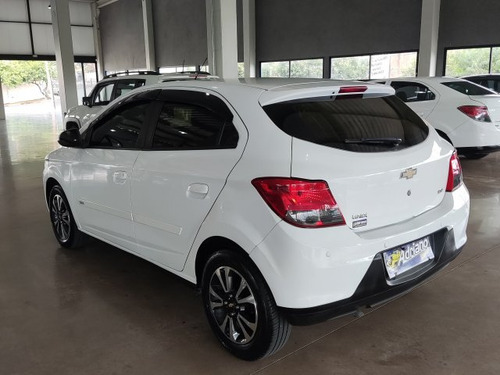 Chevrolet Onix Onix 1.4 MPFI LTZ 8V FLEX 4P AUTOMÁTICO