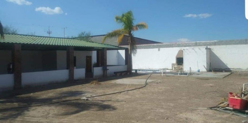 Quinta En Venta En Colonia Los Profesionistas Torreón, Coahuila