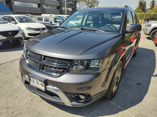 Dodge Journey 2.4 Sxt 7 Pasajeros Plus At