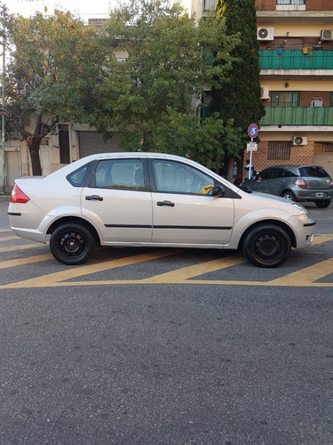Ford Fiesta 1.6 Amb. Plus Año 2006 Km. 122.000