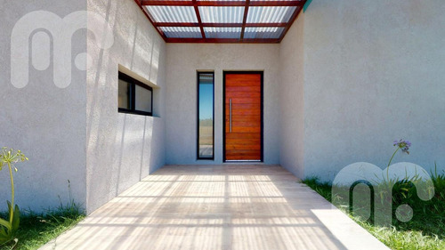 Imagen 10 de 30 de Venta Casa Barrio El Mirador