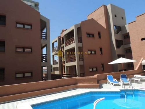 Edificio En La Peninsula. 2 Dorms (1suite), 2 Baños Living Comedor, Cocina Y Garage.-ref:1873