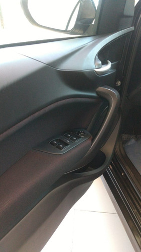 Imagen 5 de 14 de Cronos Precision 1.8 16v My22 - N