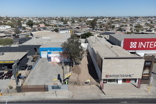 ¡taller O Bodega En Renta En Excelente Ubicación Sobre Blvd. Lázaro Cárdenas, Mexical...