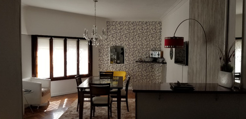 Imagen 2 de 16 de Chalet Excelente Reciclado Tres Ambientes Esquina En Excelente Ubicación La Perla