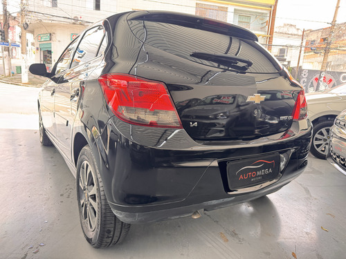 Chevrolet Onix 1.4 MPFI LTZ 8V FLEX 4P MANUAL