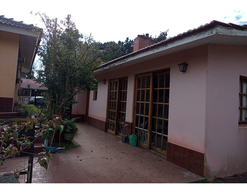 Imagen 22 de 29 de V100 - Excelente Casa En Venta, 4 Ambientes - Todos Los Servicios