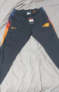 pantalon nike los pumas
