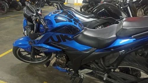 Suzuki Gixxer 250 - Modelo 2023 Bogotá