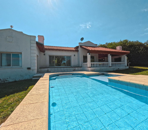 Casa En Venta En Cascadas, 3 Dormitorios A 10min De La Villa De Merlo