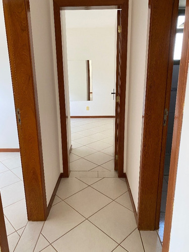Apartamento À Venda Na Rua Professor Guerreiro Lima, Partenon, Porto Alegre - Rs - Liv-12298