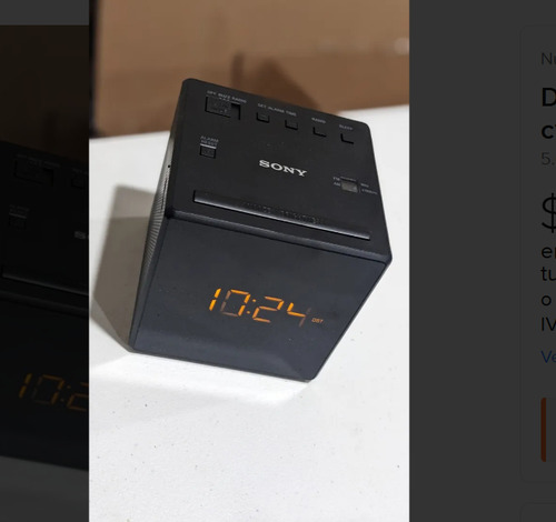 Reloj Despertador Sony Icf-c1 Con Radio Fm Y Luz Led Negro (Usado)