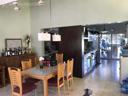 Imagen 5 de 22 de Mosquera Y Gallastegui - Excelente Casa En Los Lagartos