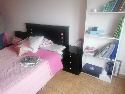 Imagen 5 de 11 de Económica Casa Rentera Esquinera Con Dos Departamentos