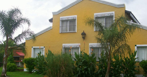 Venta Hotel 1 Dormitorio Colón Con Cochera