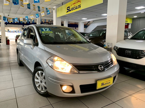 Nissan Tiida 1.8 Sedan 2012 Completo