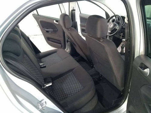 Volkswagen Voyage 1.0 Mi Comfortline 8v Flex 4p Manual