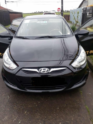 Taxi Colectivo Hyundai Accent 2017 1.6 Diesel