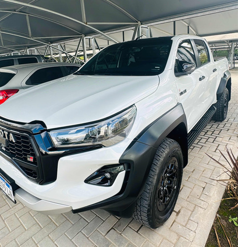 Toyota Hilux Gr Gazoo Racing 2.8d Diesel Faca 5500 Kms 2023