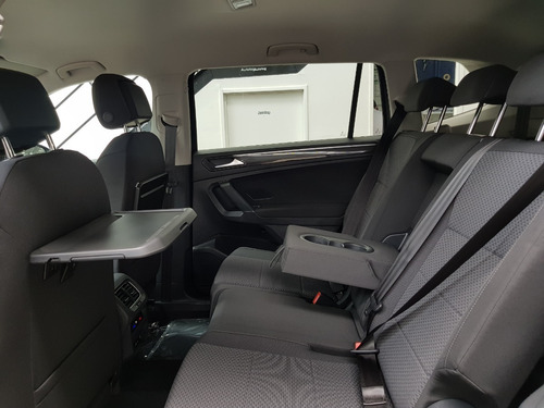 Imagen 21 de 25 de Volkswagen Tiguan Allspace 350 Tsi Comfortline Inmediata