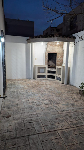 Casa En Venta En Monterrey Zona Escobedo Col. Misión De Anáhuac, Cerca Ave. Sendero.