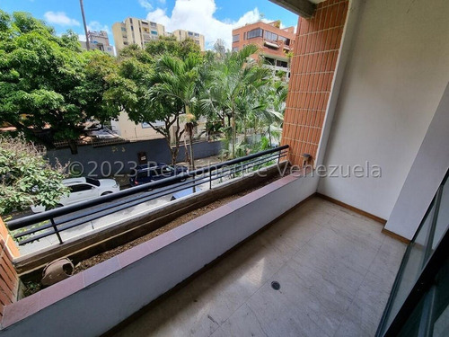 Apartamento En Venta En Campo Alegre Chacao Caracas 114 Metros Piscina