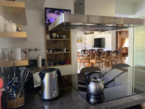 Imagen 19 de 30 de Excelente Chalet - Castelar Norte - Larralde Angosta - 5 Ambientes - 1450 M2 Lote - Venta - Permuta