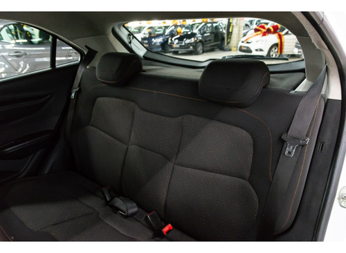 Chevrolet Onix 1.0 MPFI LT 8V FLEX 4P MANUAL