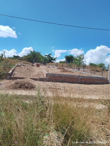 Terreno Com 10,20 Metros De Frente Por 47 Metros De Fundos
