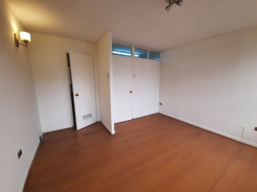 Imagen 14 de 20 de Oprotuinidad El Golf, Recepción, 2 Privados, 1 Baño, 1 Estac