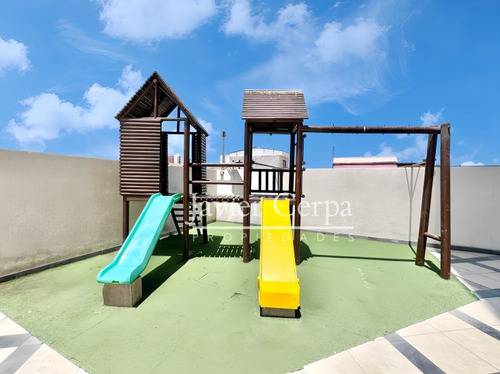Depto Arriendo, Nicolas Tirado