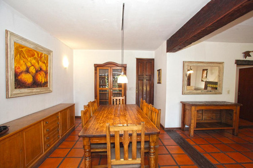 Casa En Lomas De San Isidro