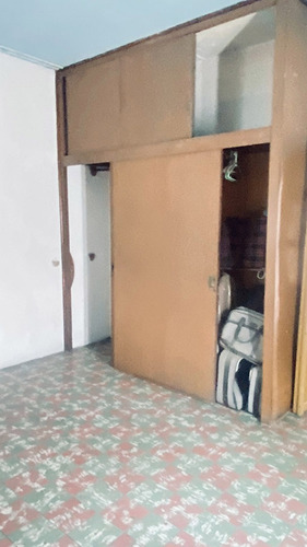 Casa Remodelada Muy Céntrica A Dos Cuadras Del Hospital Civil Muy Amplia