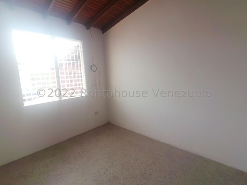 Imagen 19 de 30 de Casas En Venta En El Paraiso, Cabudare, Lara / Código Flex: 22-25101 & 0424 556 57 59 Monica C-