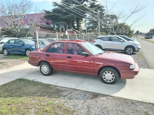 Nissan Sentra B13 1.6