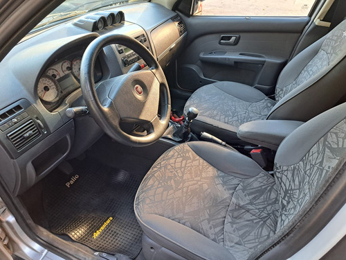 Fiat Palio Adventure 1.8 2010