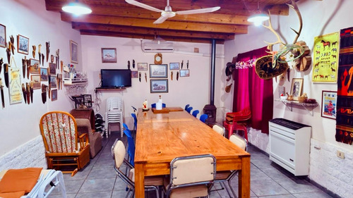 Casa De 3 Dormitorios Con Pileta