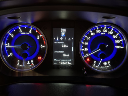 Toyota Hilux 2.8 SRX 4X4 CD 16V DIESEL 4P AUTOMÁTICO