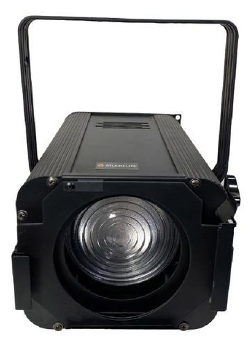 Fresnel Led Astrolite Rookie Led Cob  Temp Color 5600k 100w